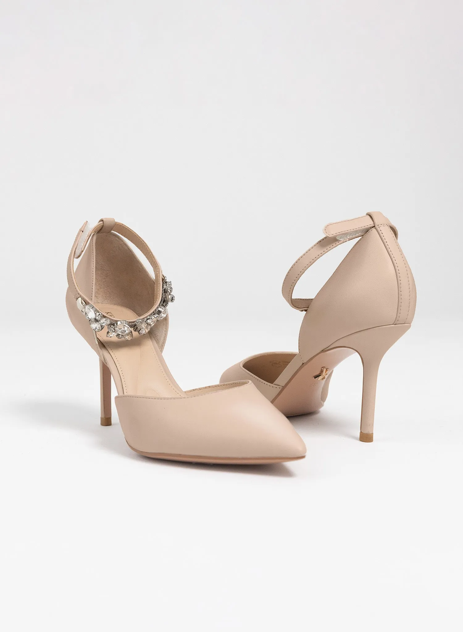 Adorné nude flower Strap and basic leather strap - One shoe, two strap options.