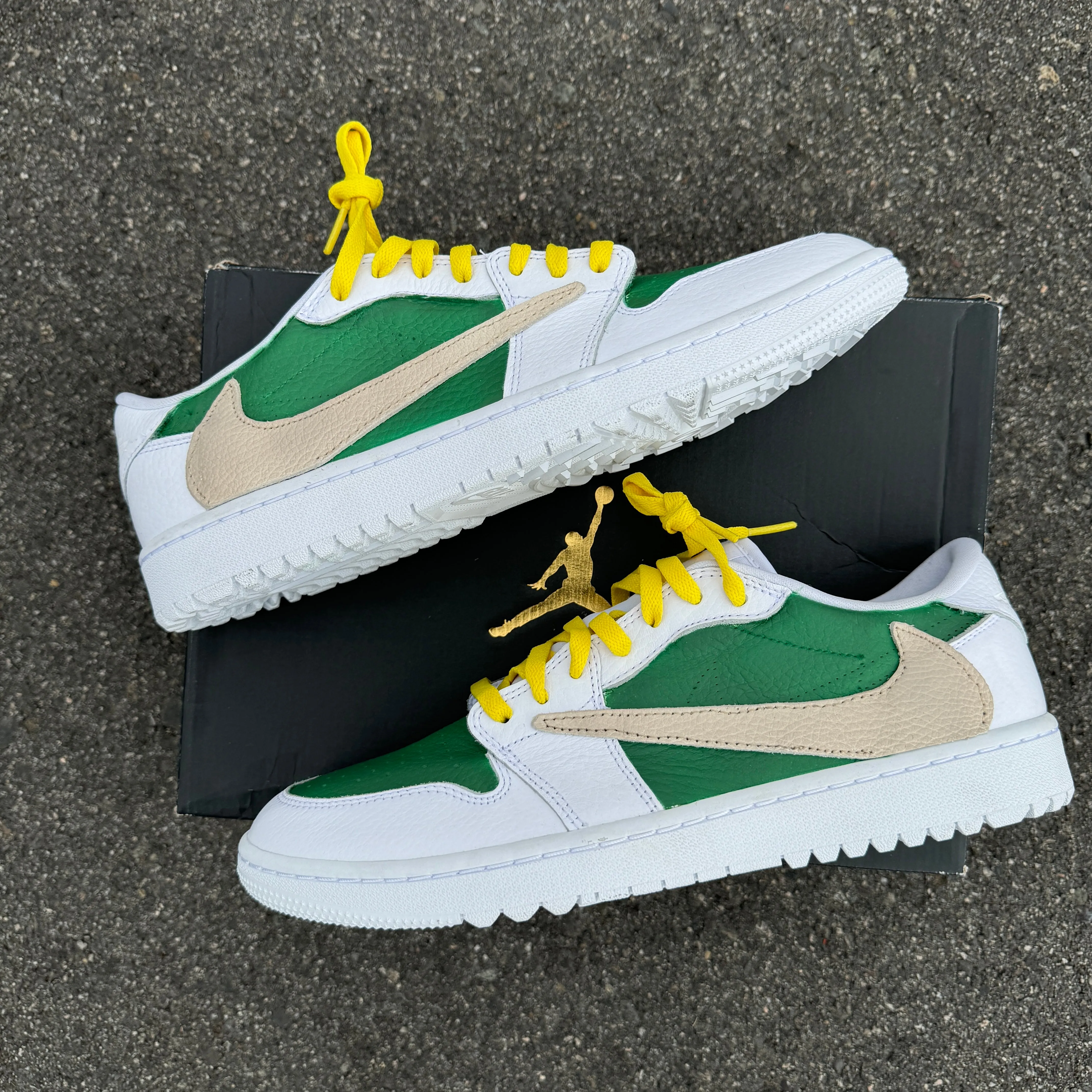 Jordan Retro 1 Low Travis Scott Reverse Swoosh Custom Masters Theme Golf Shoes