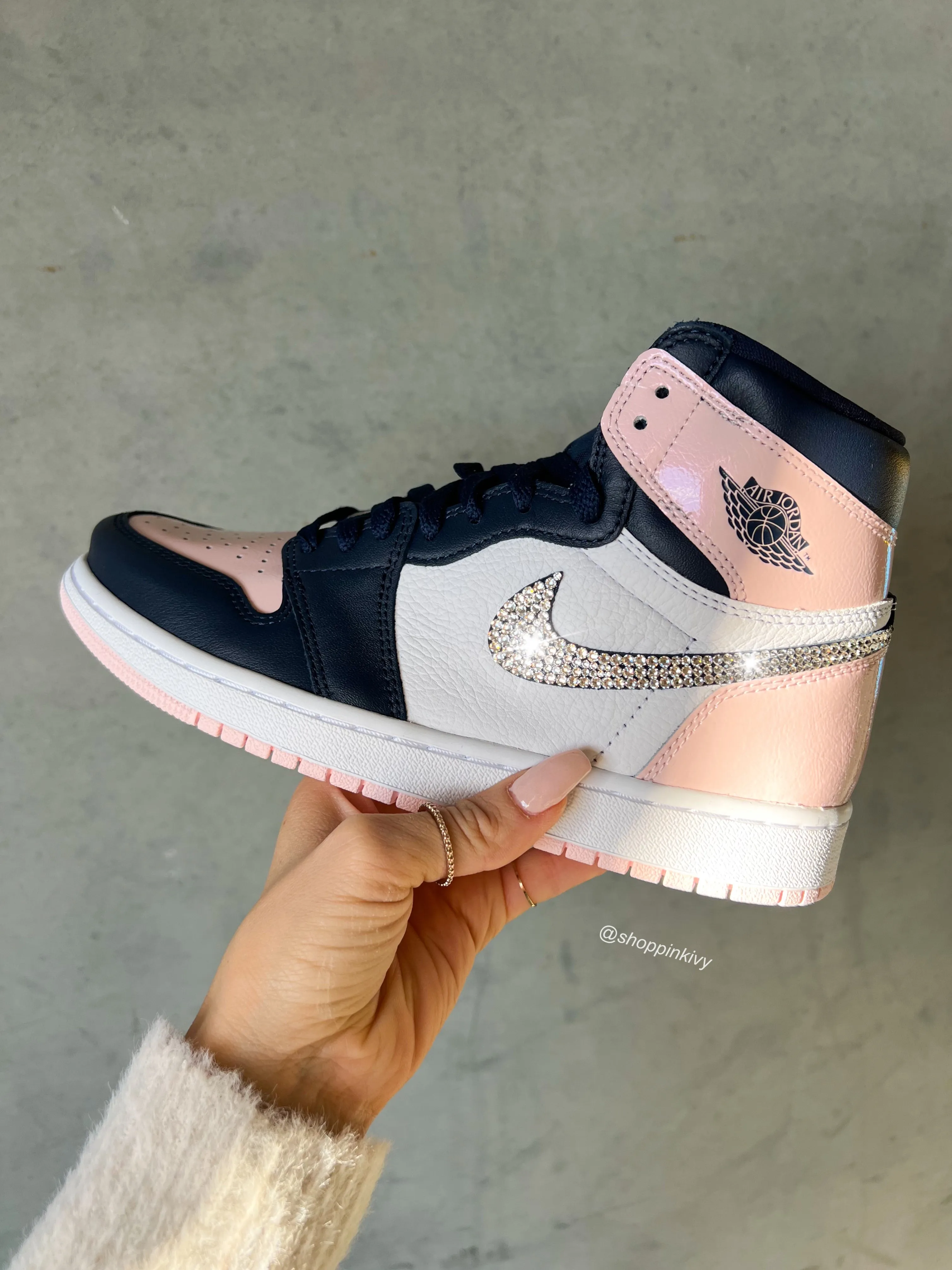 Rare Bubblegum Swarovski Women’s Air Jordan 1 Mid Shoes